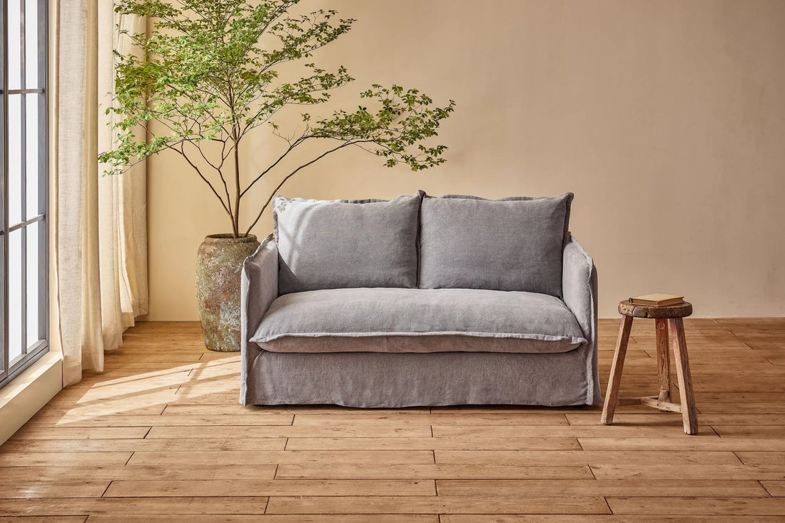 Aroma Love Seat