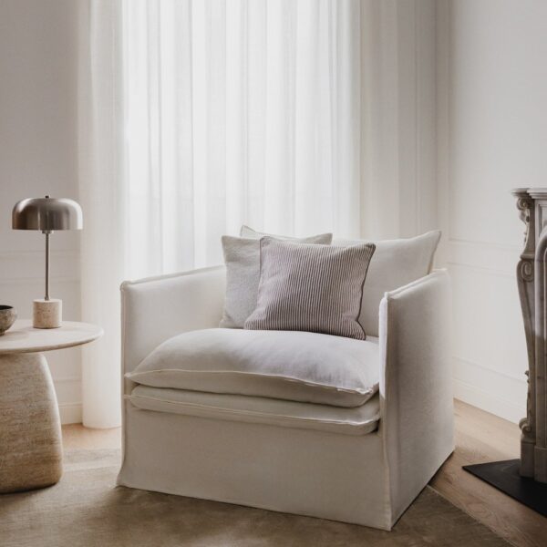 Luna ArmChair